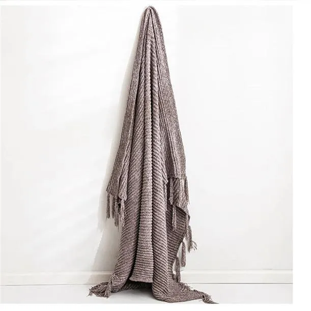 Chenille Tassel 9-Color Throw