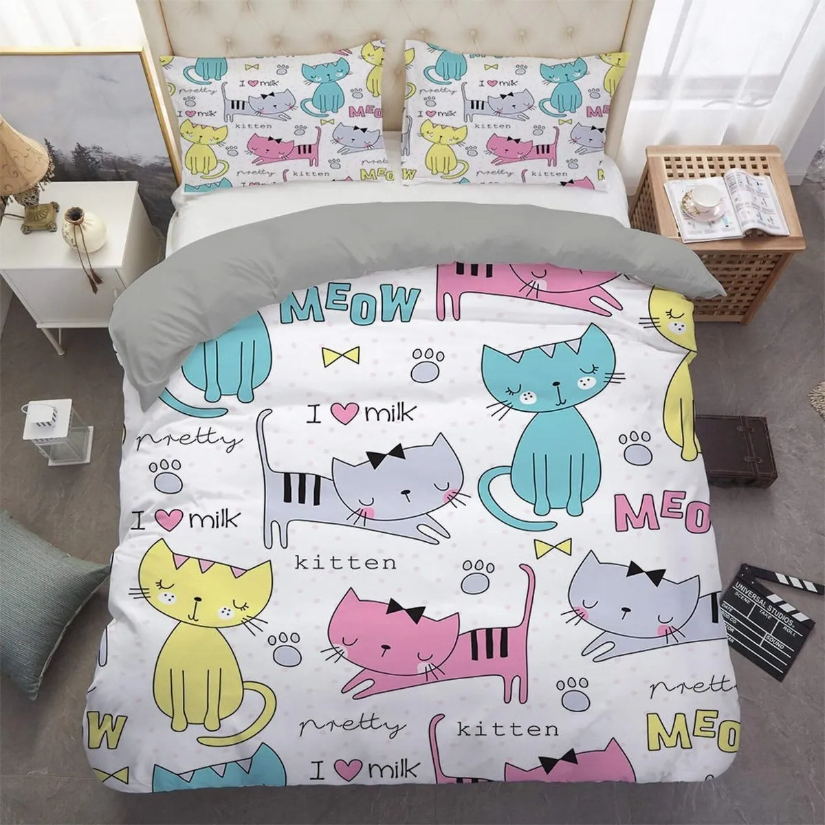 Doodle style colorful cat bedding, toddler bedding, kids duvet cover set, gift for cat lovers, baby bedding, baby shower gift