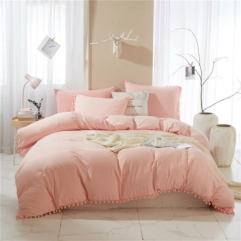 Furball Tassel Duvet Cover Set