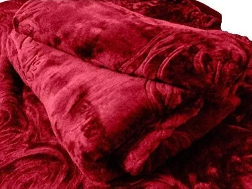 HomyReef 500 TC Winter/Mild-Winter Solid/Floral Light Weight Super Soft Warm Mink Double Bed Blanket for Winter (229 x 229 cm), Lightweight (Maroon, Double Bed - 90x90 Inch)