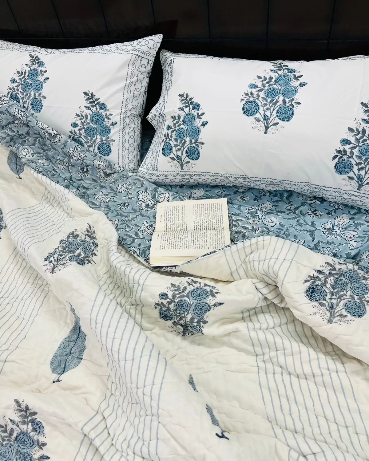 Mehraab Bloom Quilt Bedding Set