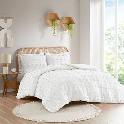 New - Intelligent Design 2pc Twin/Twin Extra Long Elise Clip Jacquard Comforter Set Ivory