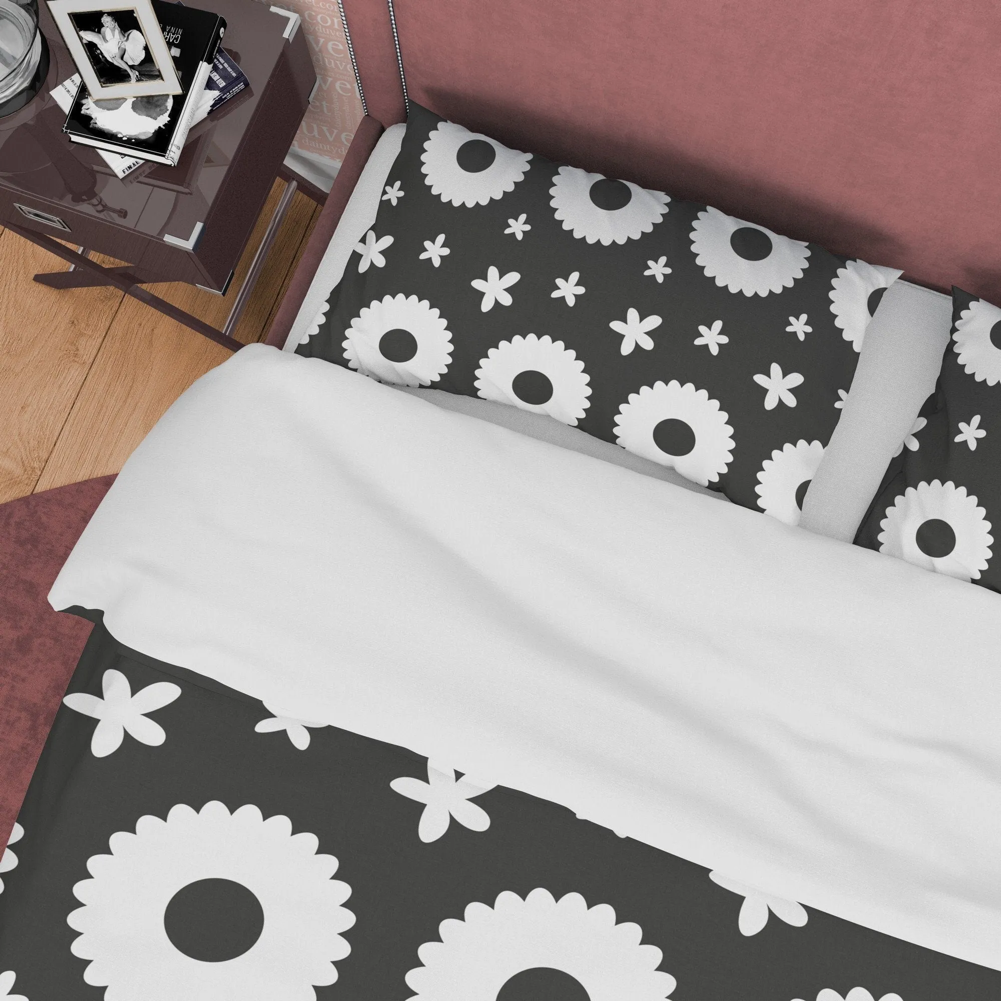 Retro Black and White Duvet Cover Set, Geometric Printed Bedding Set, Simple 90's Nostalgia Bedspread, Unique Opposite Color Bed Cover