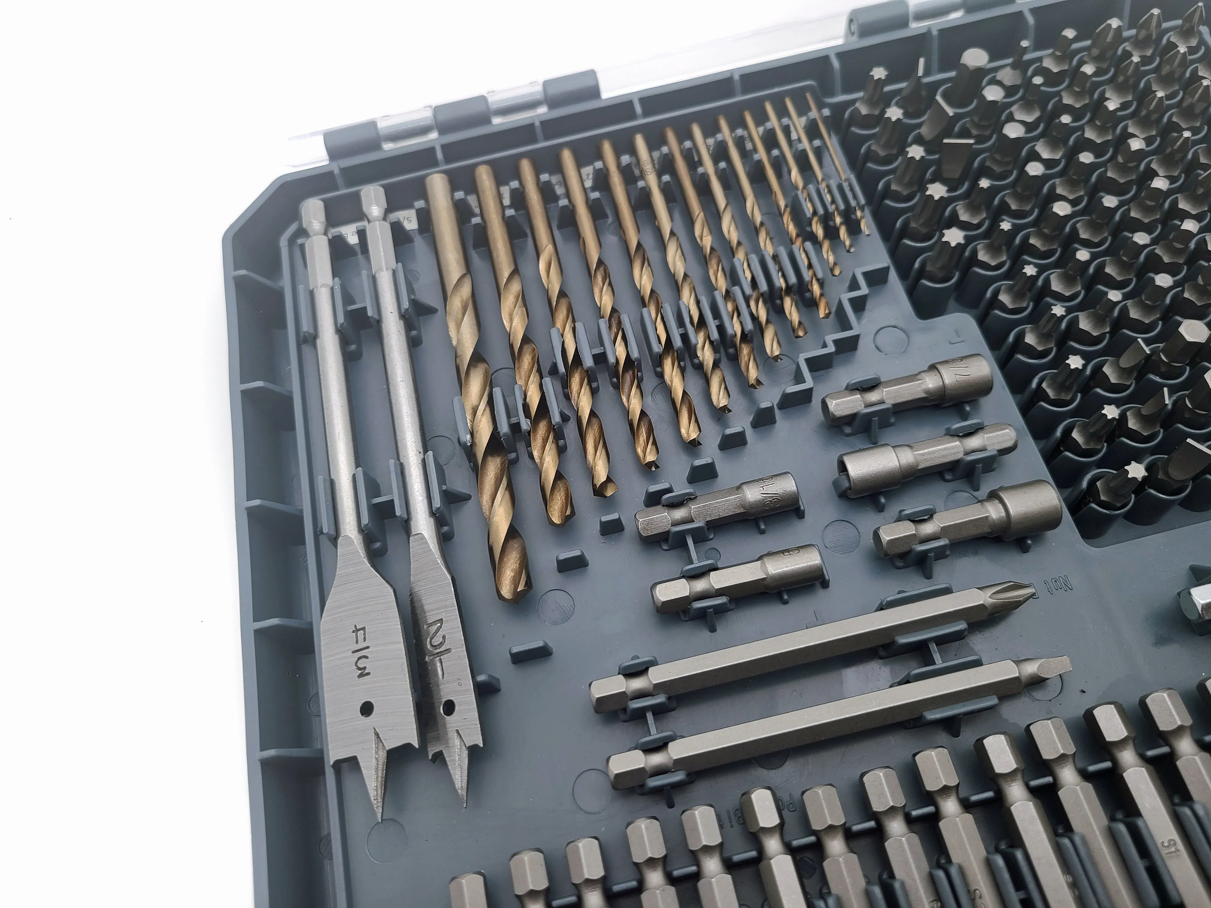 Skil 120 Piece Drilling and Driving Bit Set