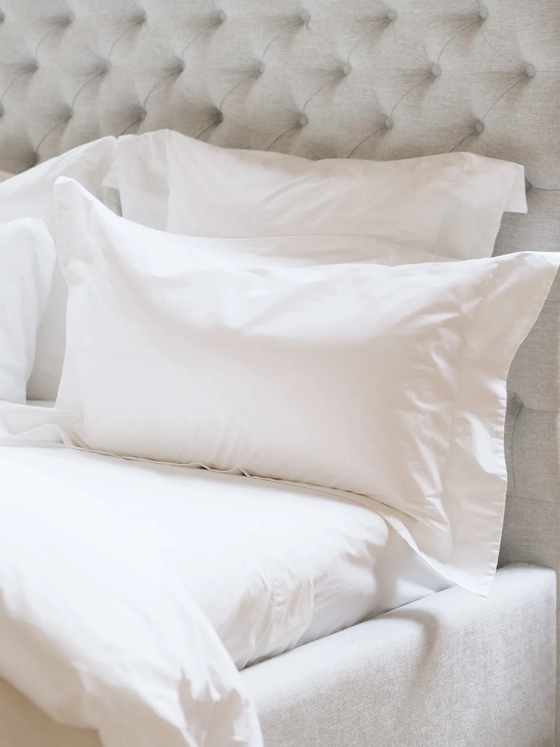 Venice Bedding by The Cross | White