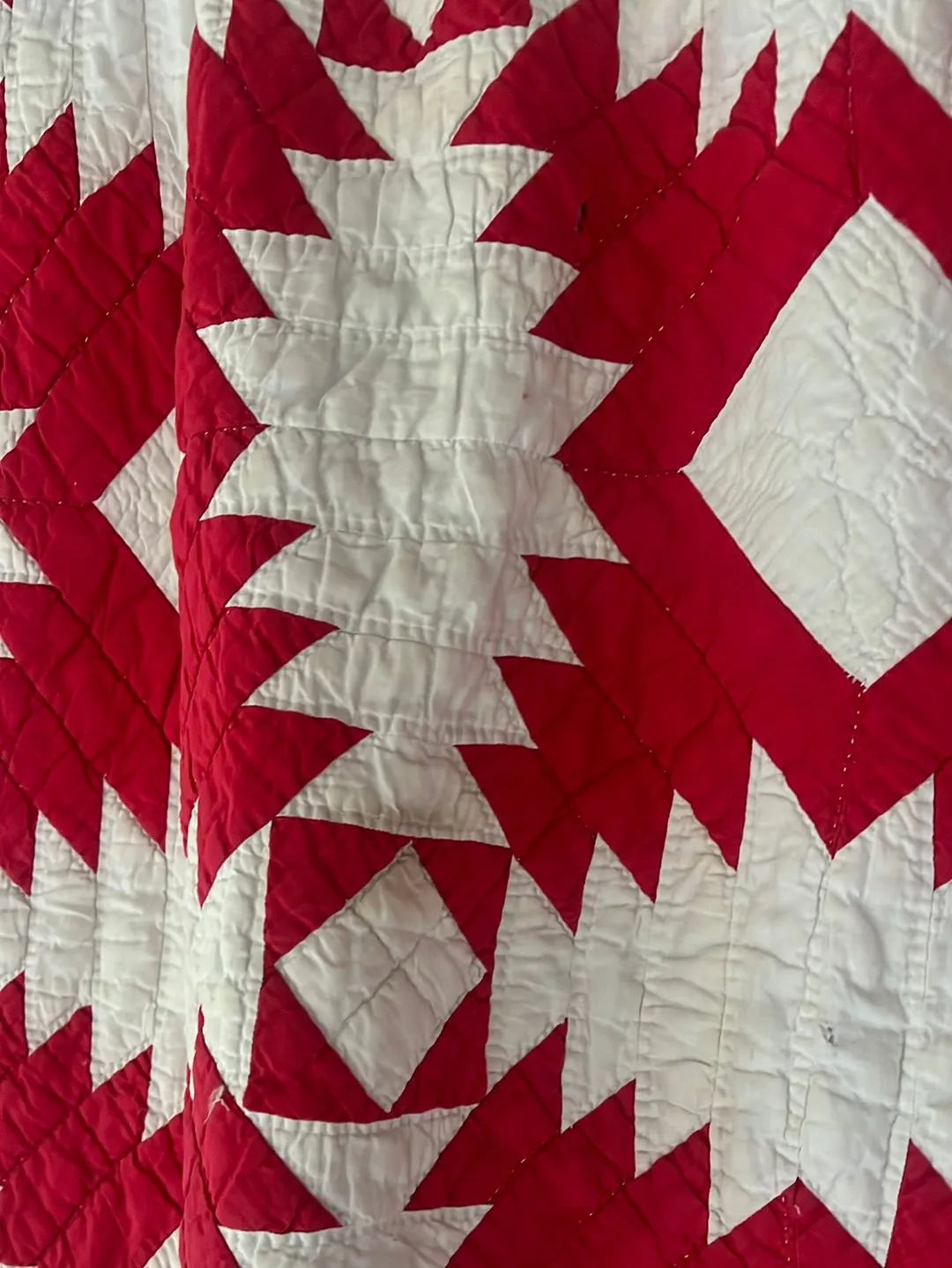 Vintage Handmade Quilt - Red   White